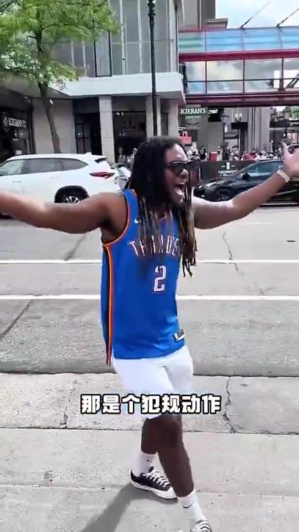 數(shù)據(jù)很炸+帶隊總決賽！但亞歷山大似乎非常不受美國球迷待見啊